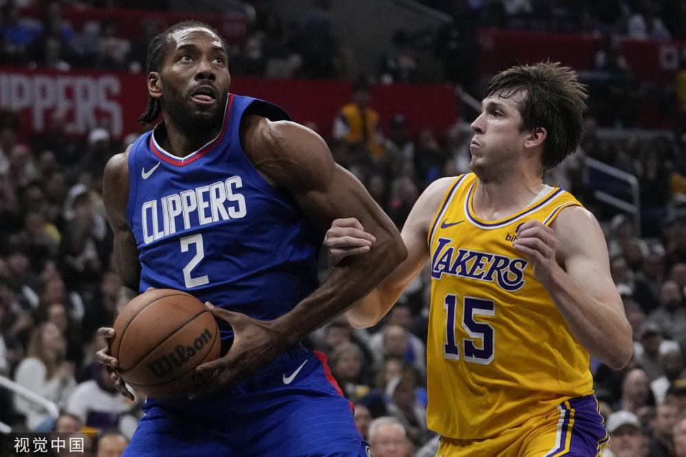 与体育交错 与体育交错